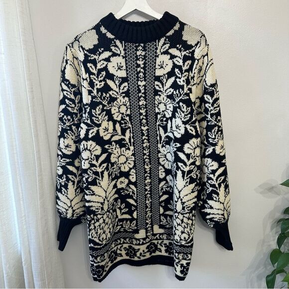 Farm Rio Black Pineapple Garden Knit Mini Dress - Picture 5 of 8